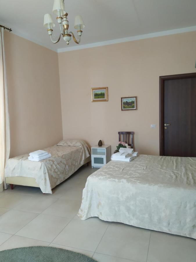 Agriturismo Il Casale Del Cavaliere SantʼAgata deʼ Goti Exterior foto